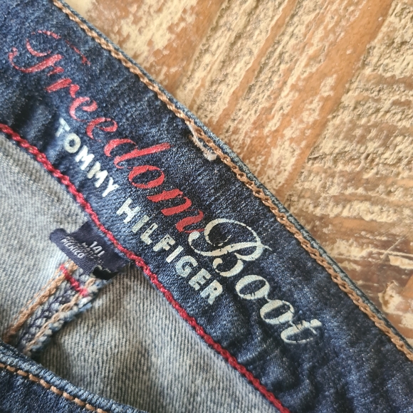 Tommy Hilfiger Blue Freedom Boot Leg Denim Jeans - Picture 8 of 12